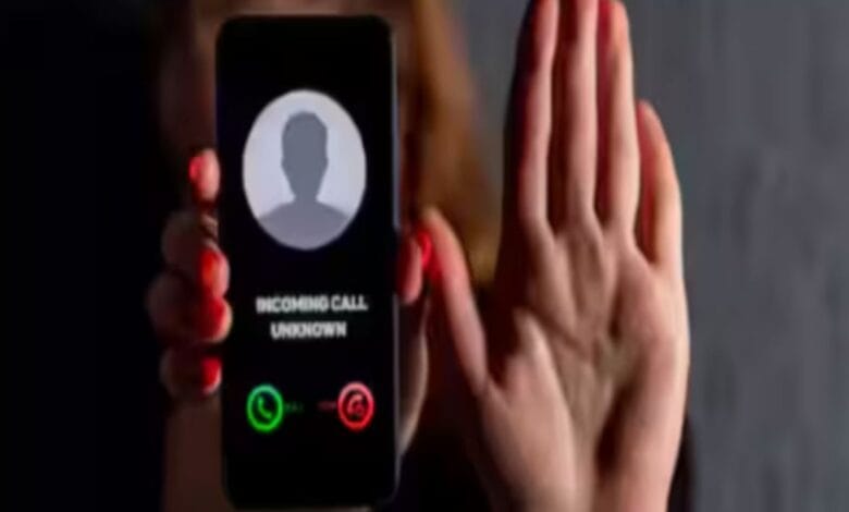 Block spam calls and messages